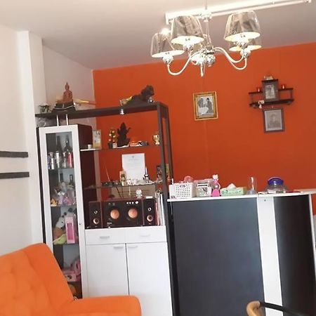 Lemon Tree Motel 素叻他尼 外观 照片